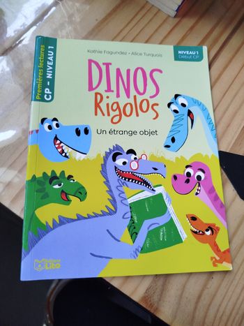 Dinos rigolos