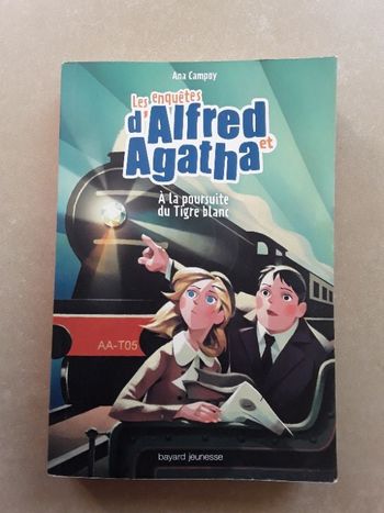 Livre Les enquêtes d'Alfred et Agatha tome 5 TBE