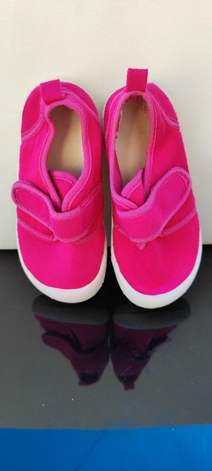 Chaussons en toile fille en taille 25 - photo numéro 2