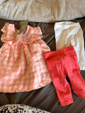 Robe neuve H&M 56 et leggings assortis obaibi