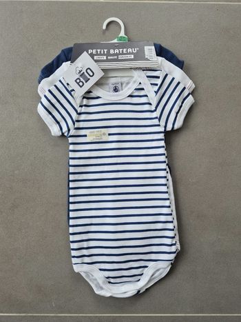 Lot bodies petit bateau