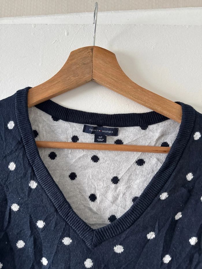 Pull col V femme Tommy Hilfiger à pois – Taille S - photo numéro 2