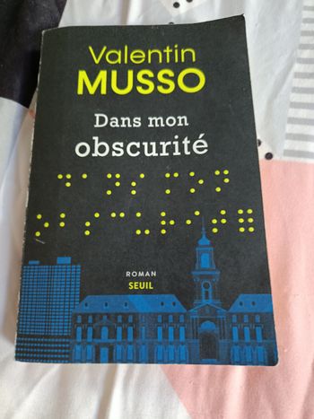 Livre dans mon obscurité de musso