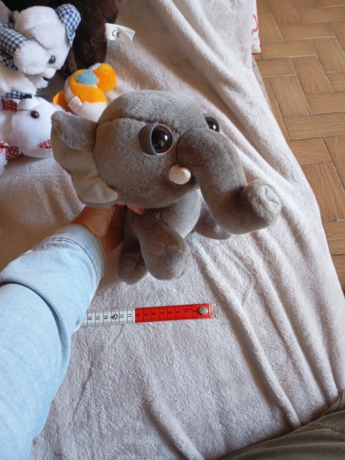 Peluche éléphant
