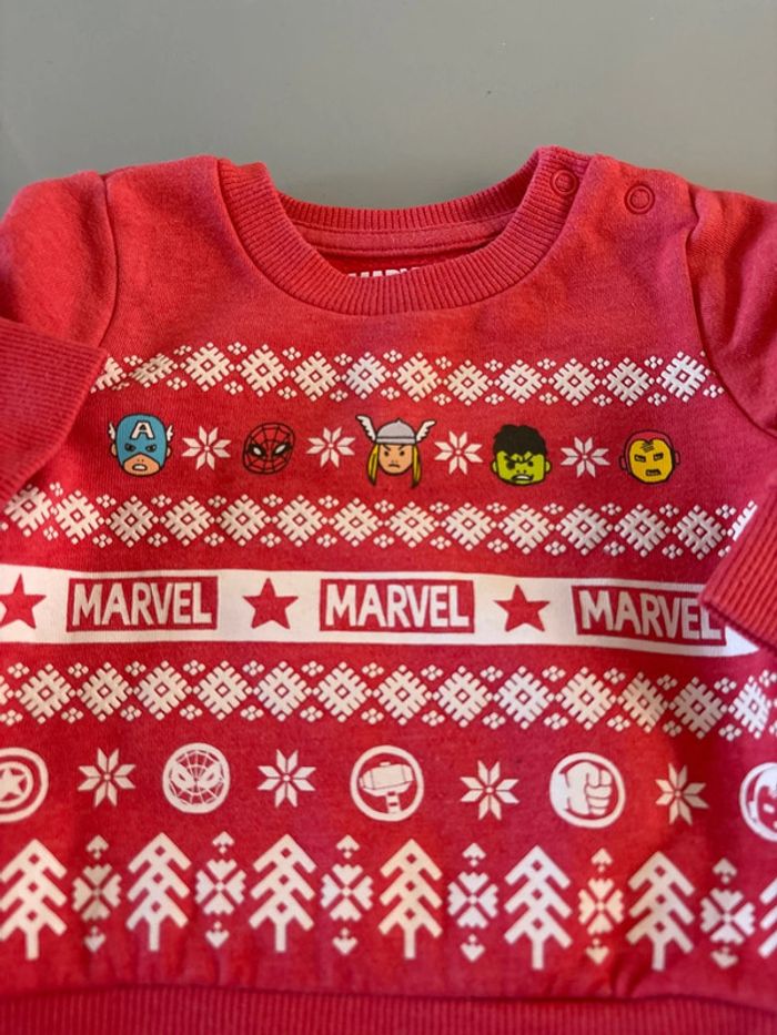 Pull motif Marvel - photo numéro 2