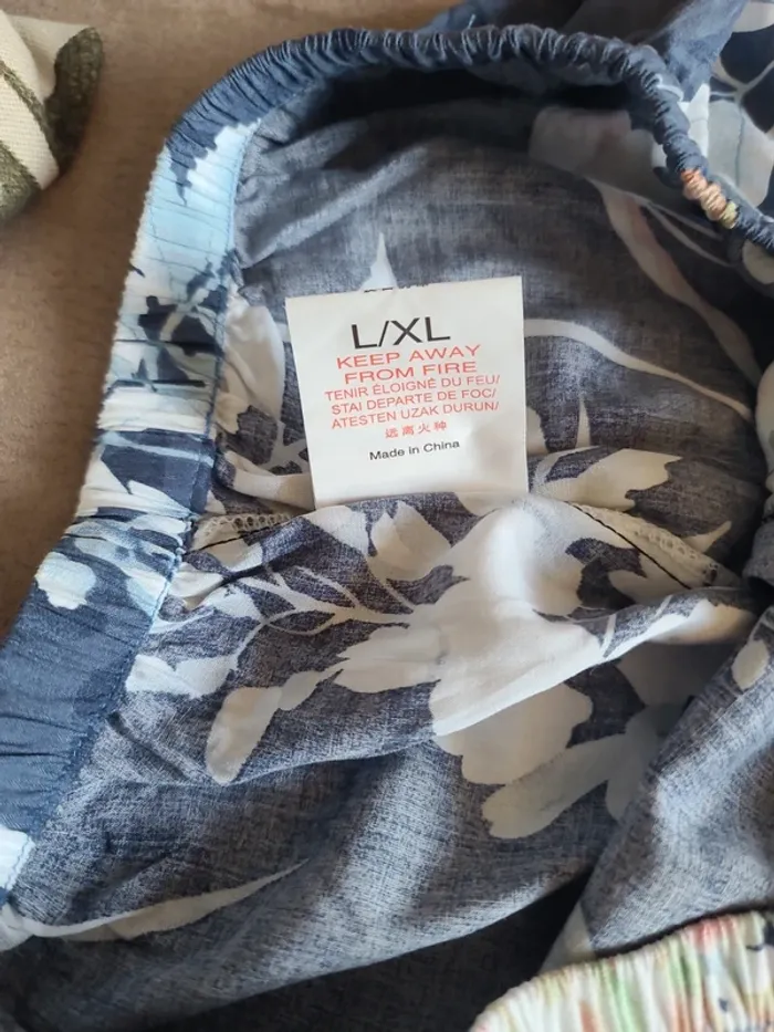 Pantalon 7/8 ème fluide imprimé fleurs - photo numéro 3