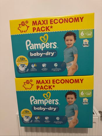 Les couches Pampers taille 6 en baby dry