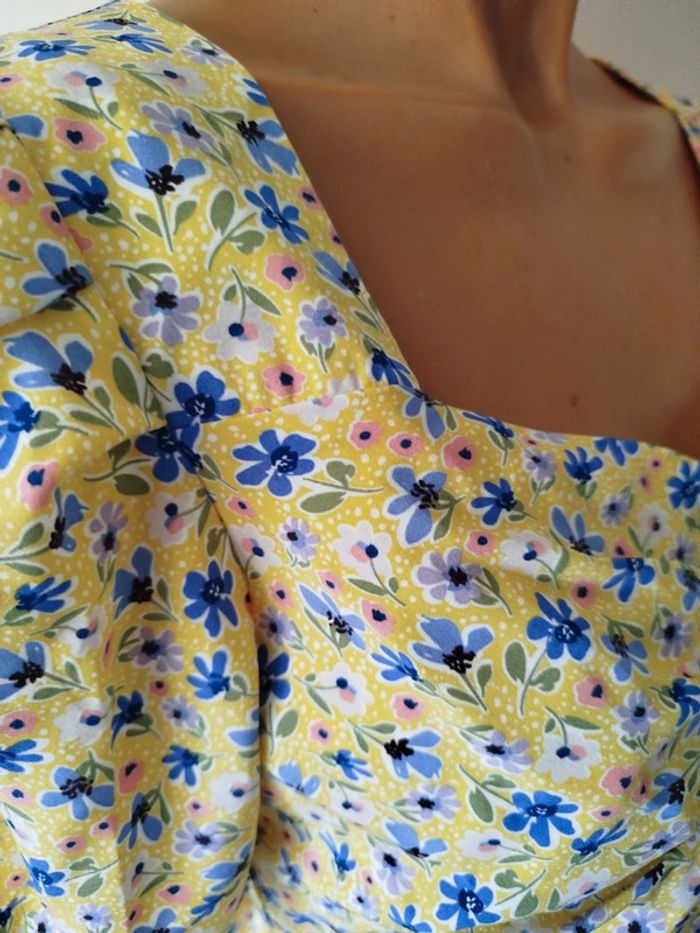 #robe#jaune#motif fleuri - photo numéro 7
