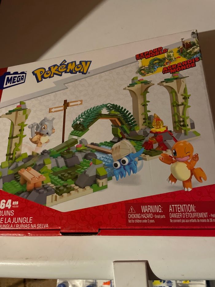 Pokémon mega neuf - photo numéro 3