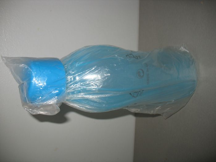 ÉCO BOUTEILLE BLEUE - 1 LITRE "TUPPERWARE" - NEUVE - n°21