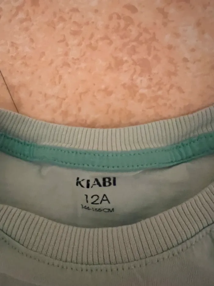 Pyjama pour enfants âge 12 ans - photo numéro 4