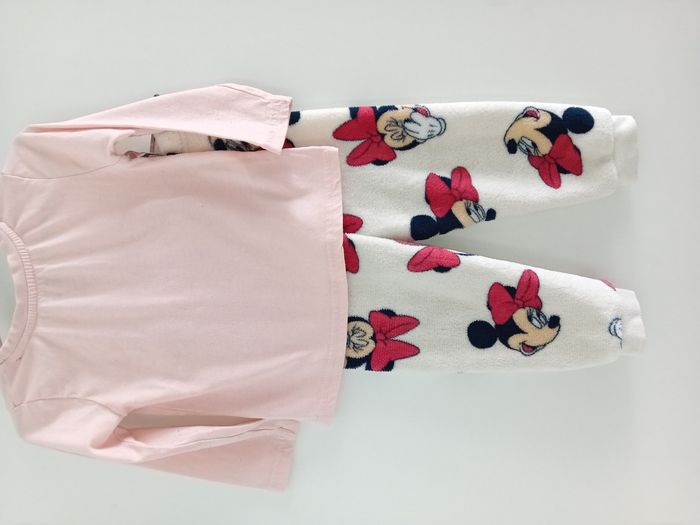 Pyjama d'hiver Disney Minnie 18/24m - photo numéro 3