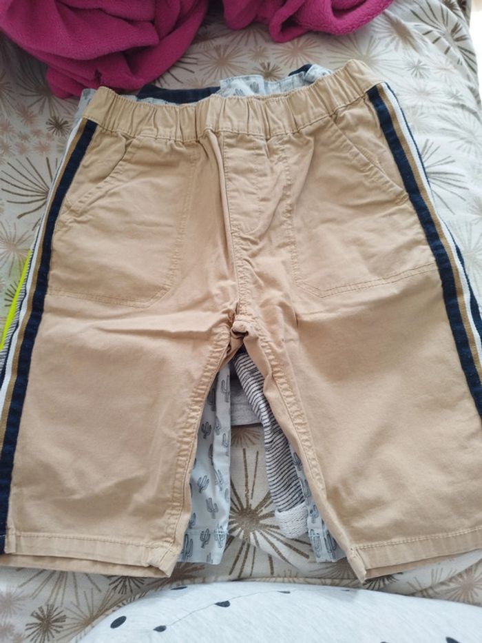 Lot de short 10 ans - photo numéro 4