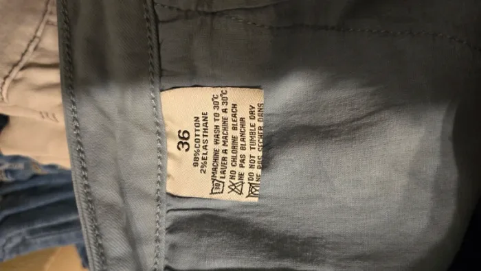 Pantalon chino neuf ! - photo numéro 5