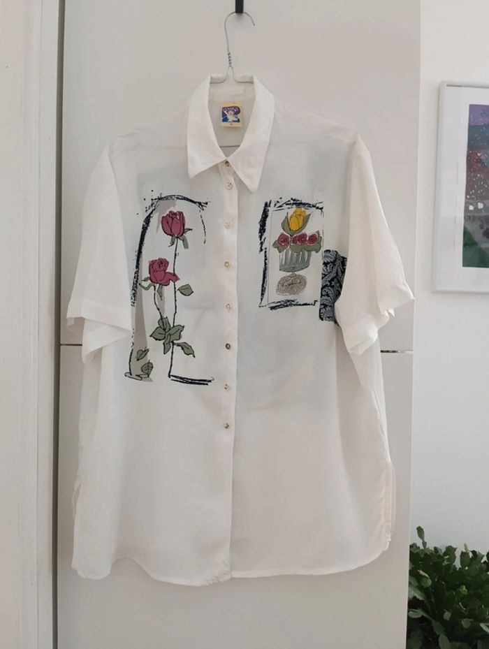 Chemise vintage longue
100 % viscose,
Imprimé style tableau fleuri, - photo numéro 7