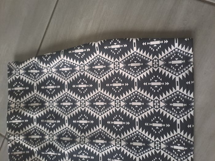 Jupe courte noir blanche MIM Taille M - photo numéro 3