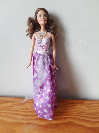 Lot de 4 poupées Barbie 