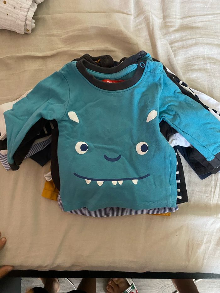 Lot t shirt manches longues 3M - photo numéro 10