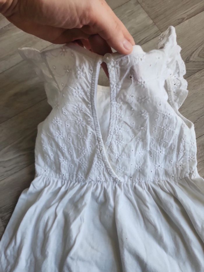 Robe sans manches broderie anglaise blanche 92cm - photo numéro 6