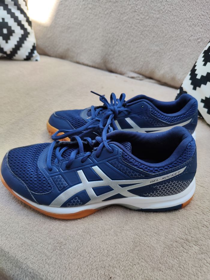 Vend. Basket Asics  neuf - photo numéro 2