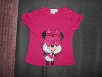 Tee-shirt Minnie, taille: 1 mois (Disney baby) à 0,50 EURO