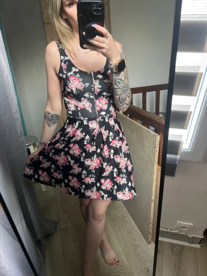 Robe patineuse fleurie