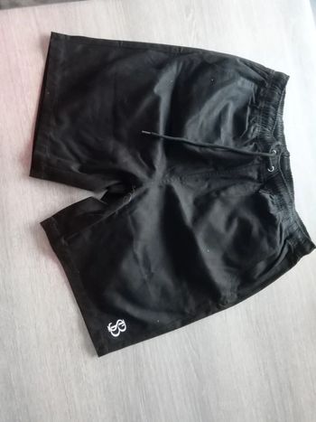 Short jamais porté