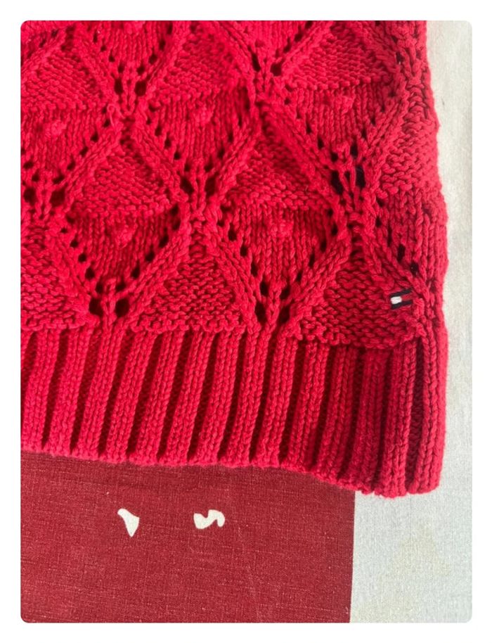 Pull Torsadé Tommy Hilfiger rouge taille L motif broderie - photo numéro 6