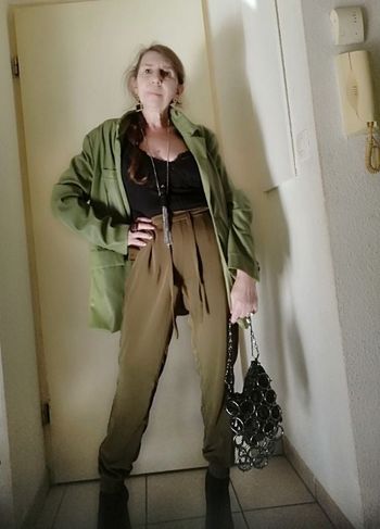 Pantalon kaki Stradivarius