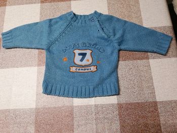 Pull bleu 3 mois neuf