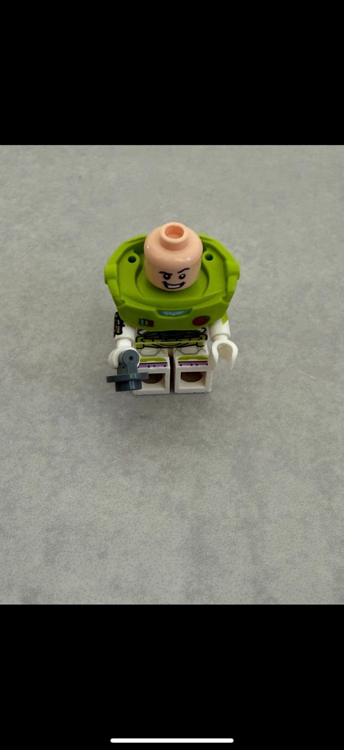 Figurine Lego Buzz Toy story - photo numéro 5
