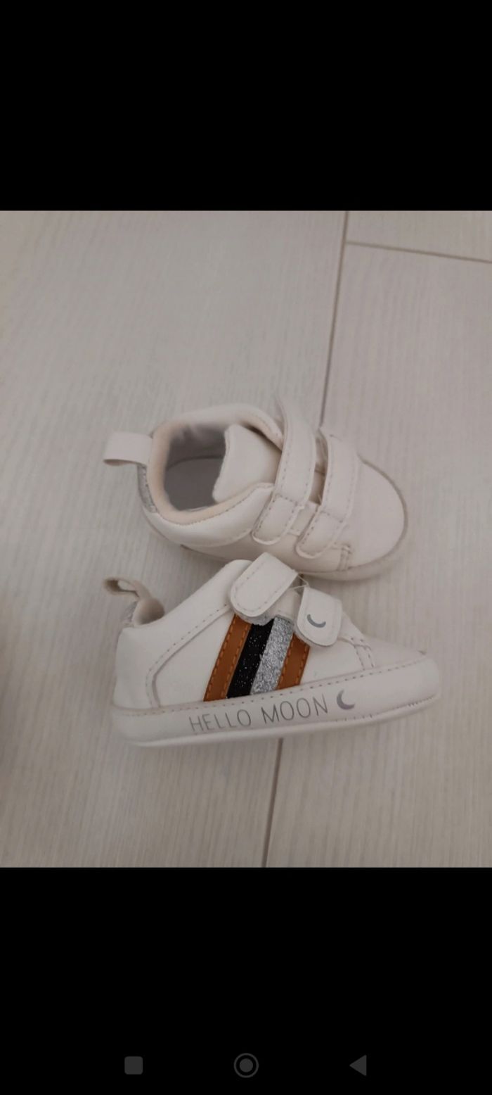 Chaussures fille 6 mois taille 15 - photo numéro 5