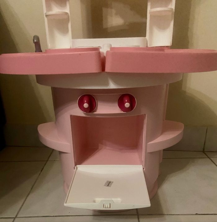 Cuisine/dinette »Hello Kitty »rose pâle et blanche - photo numéro 4