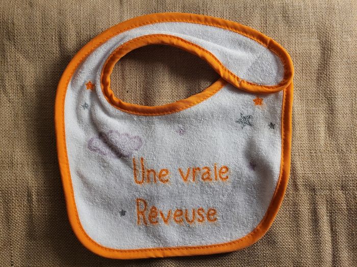 Lot 4 bavoir NEUFS + Couverts - photo numéro 2