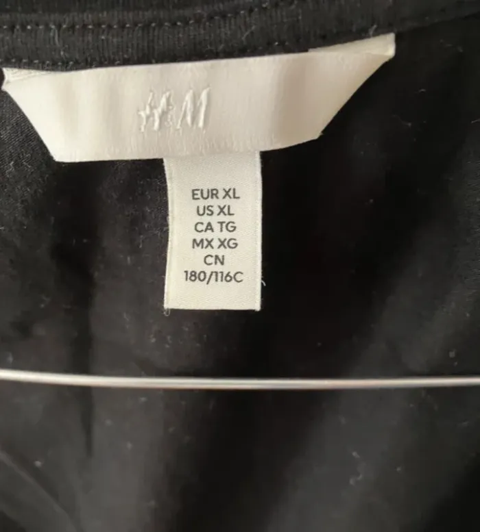T shirt noir hm xl - photo numéro 2