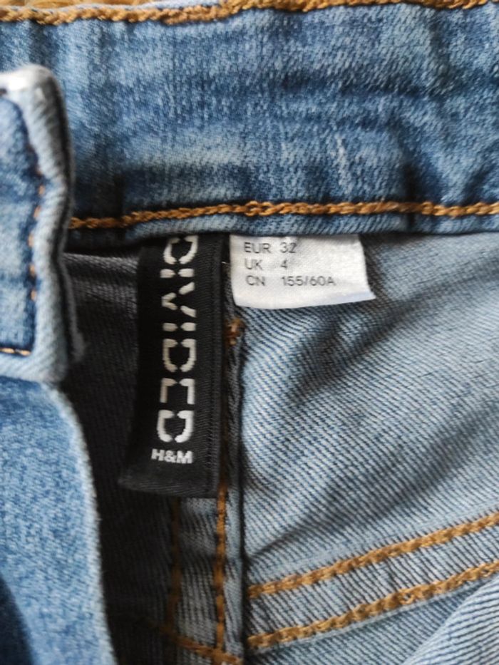 Short en jeans taille 32 - photo numéro 2
