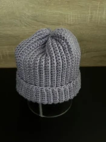 Bonnet bébé fait main parme violet 3-6 mois, 42 cm Neuf avec étiquette