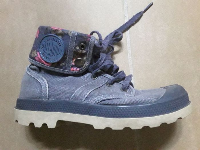Baskets bleues fille 32 PALLADIUM TBE