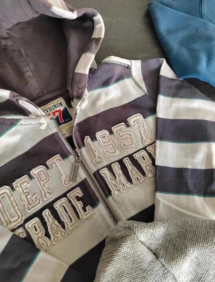 60 € Lot de vêtements garçon 8 ans - photo numéro 4
