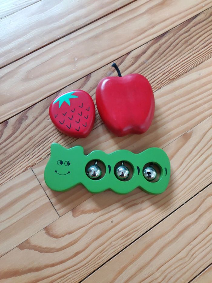 Lot de petits instruments grelots