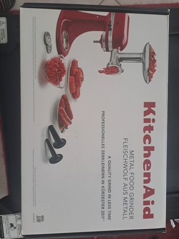 Hachoir à viande + poussoir saucisse 