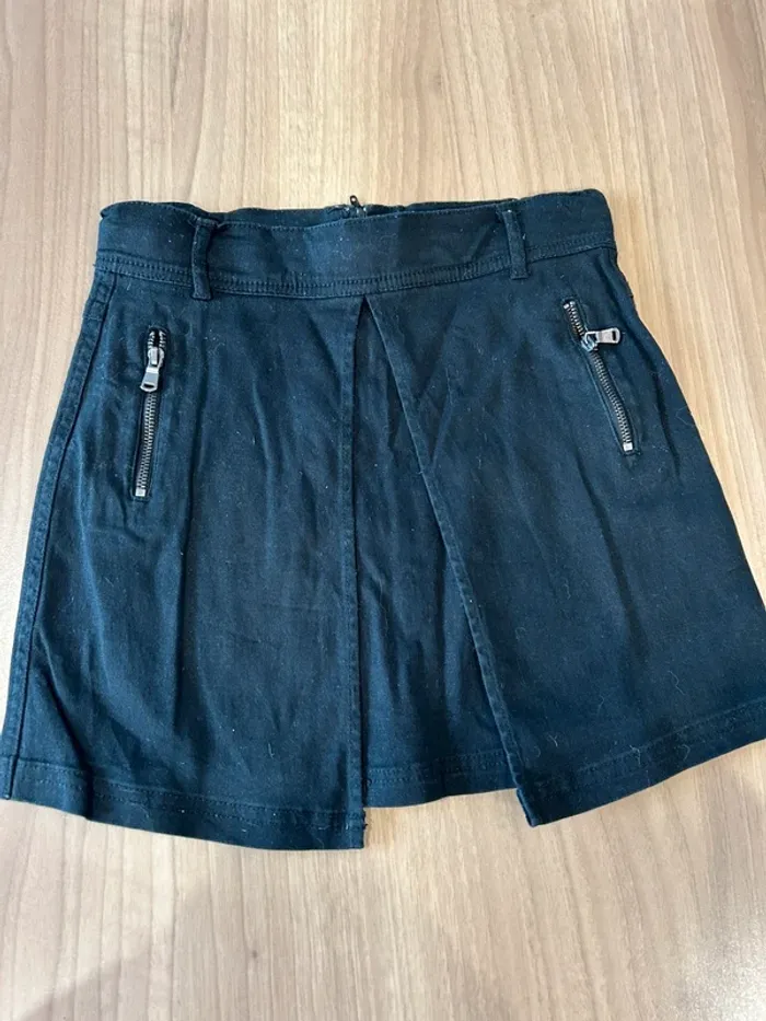 Jupe noire gemo taille 10 ans