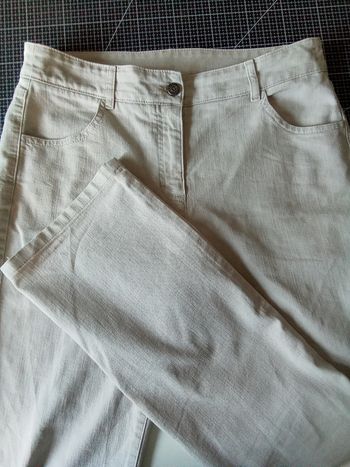 Jean femme taille 40, Caroll