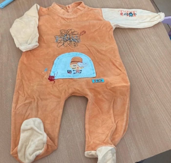 Lot de 11pyjamas velours taille 6 mois - photo numéro 3