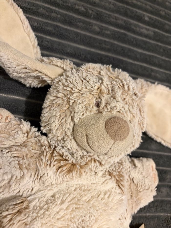 Doudou marionnette lapin beige blanc empreintes TEX - photo numéro 2
