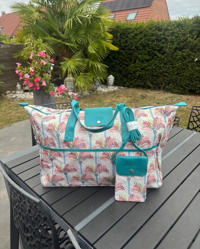 Sac week-end voyage + pochette téléphone neuf - photo numéro 2