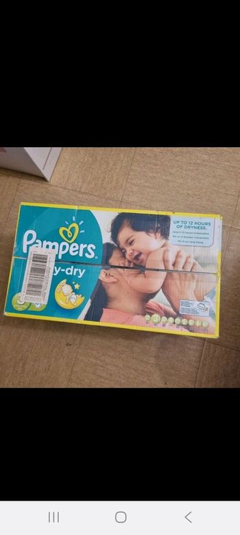 pack PAMPERS 104 couches taille 3