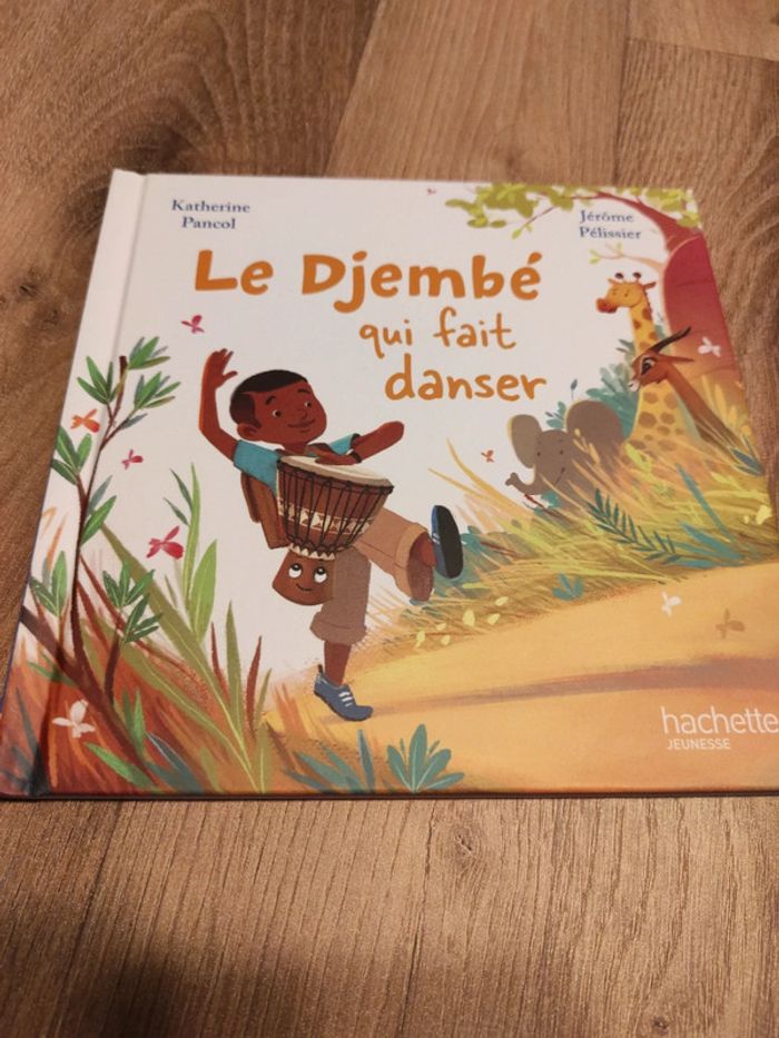 Livre : Le Djembé qui fait danser