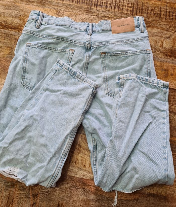 Jeans troué Pull&Bear taille 40 - photo numéro 2