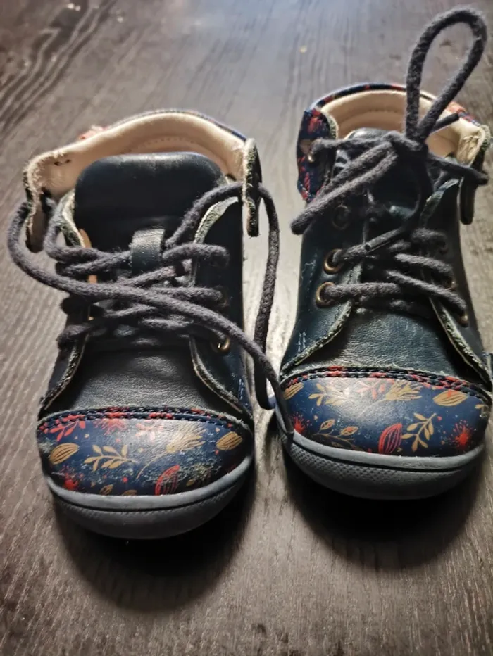 Bottines à lacets GBB